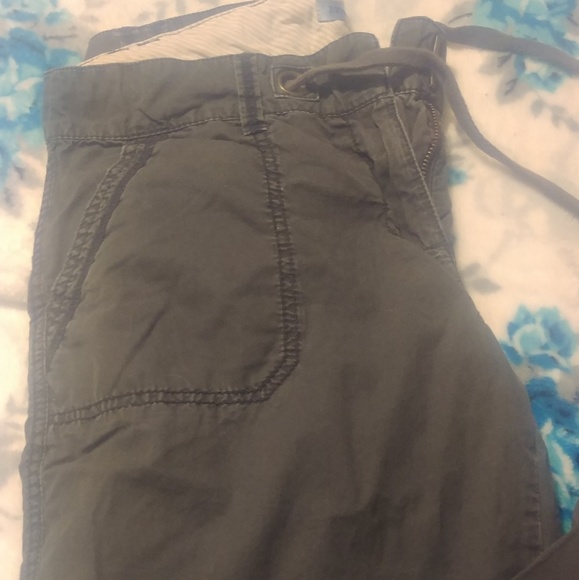 *4 for$10*Izod cargo pants - Picture 2 of 5